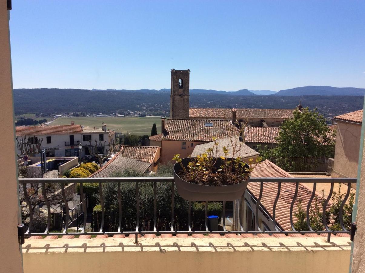 Hauts de St pierre Fayence Extérieur photo