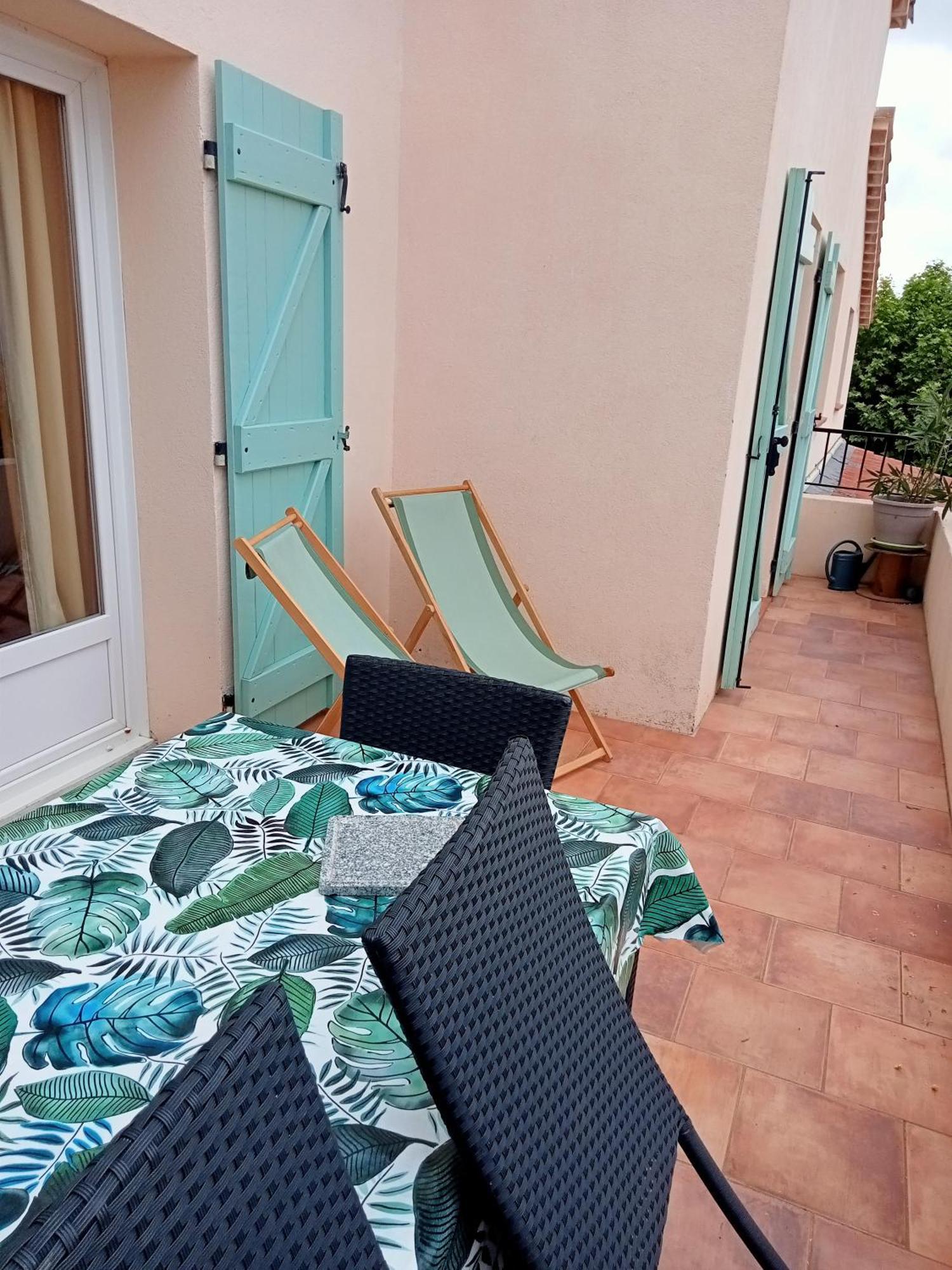 Hauts de St pierre Fayence Extérieur photo